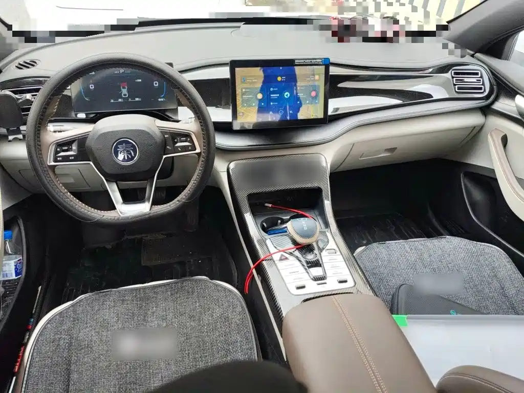 BYD Qin PLUS 2023 — фото 13