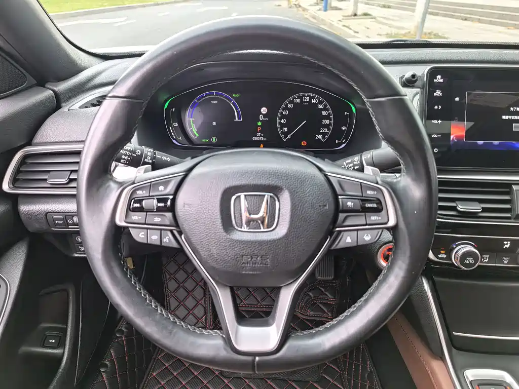 Honda Inspire 2022 — фото 14