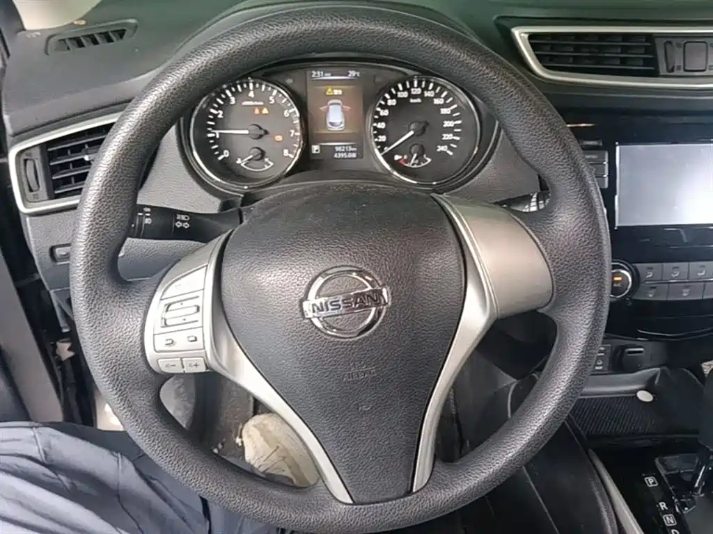 Nissan Qashqai 2017 — фото 11