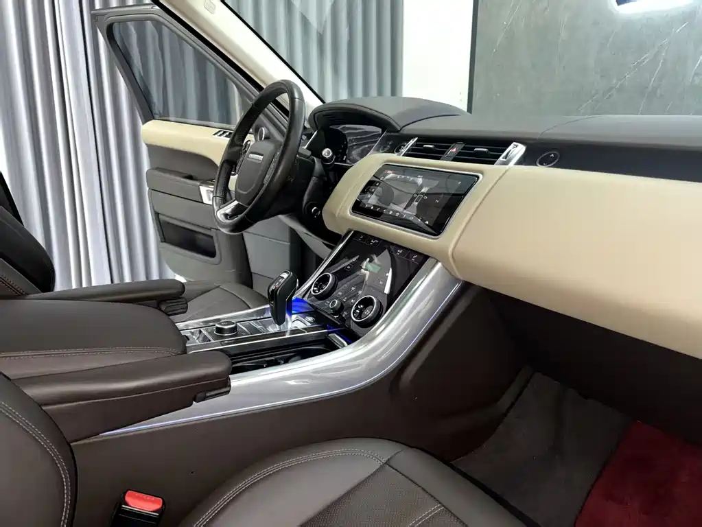 Land Rover Sport 2019 — фото 12