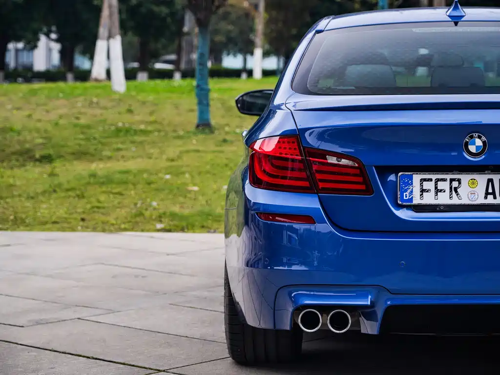 BMW M5 2012 — фото 56