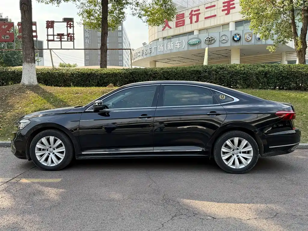 Volkswagen Passat 2019 — фото 3