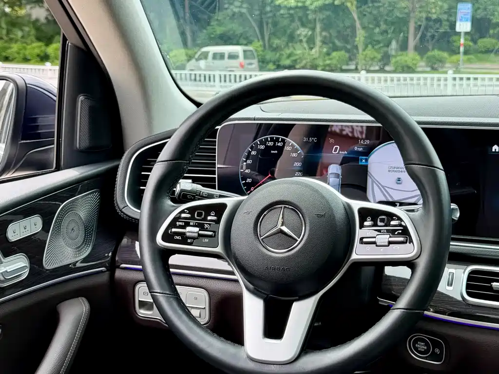 Mercedes-Benz GLE 2021