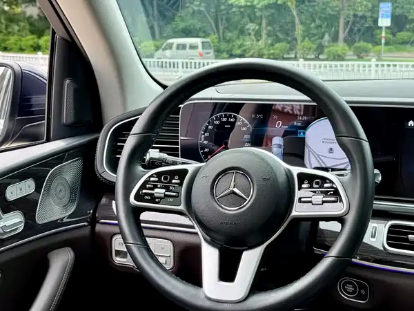 Mercedes-Benz GLE 2021