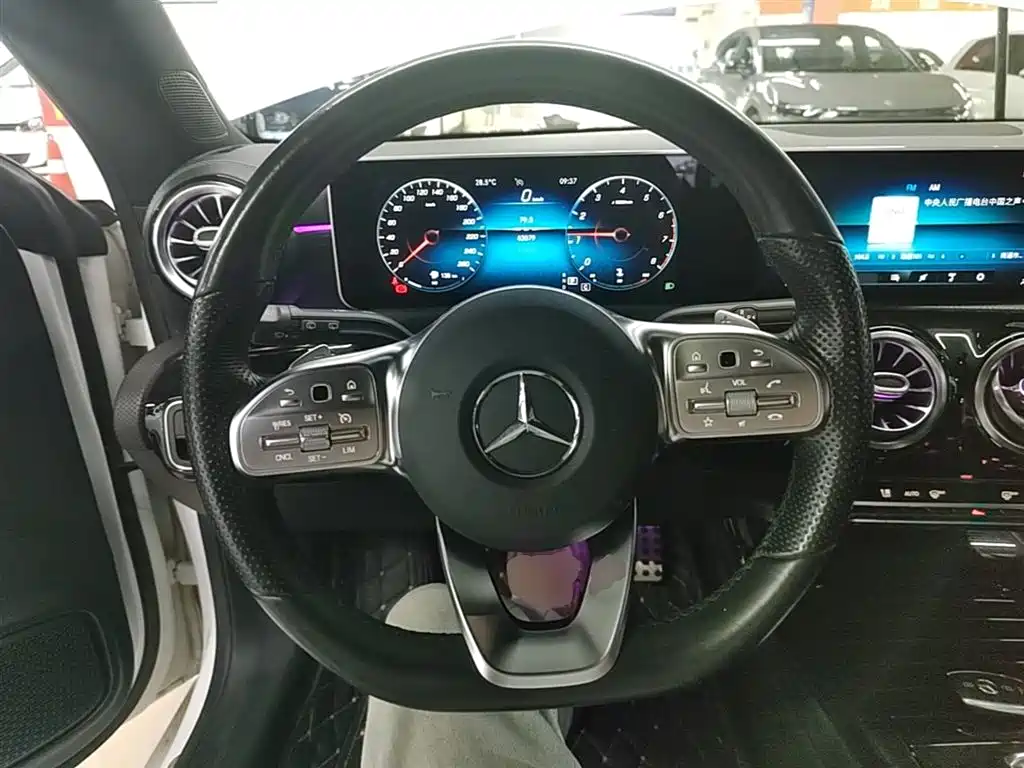 Mercedes-Benz CLA 2021 — фото 11