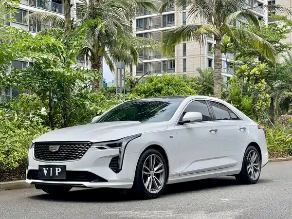 Cadillac CT4 2021
