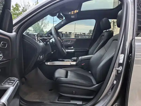 Mercedes-Benz EQB 2022