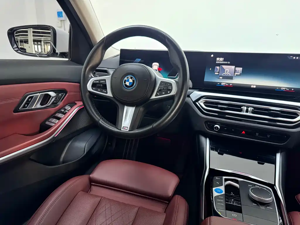 BMW i3 2023 — фото 11