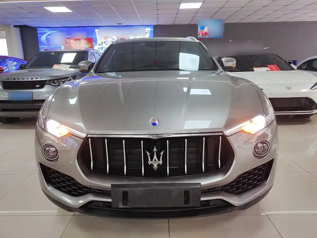Maserati Levante 2018 — фото 3