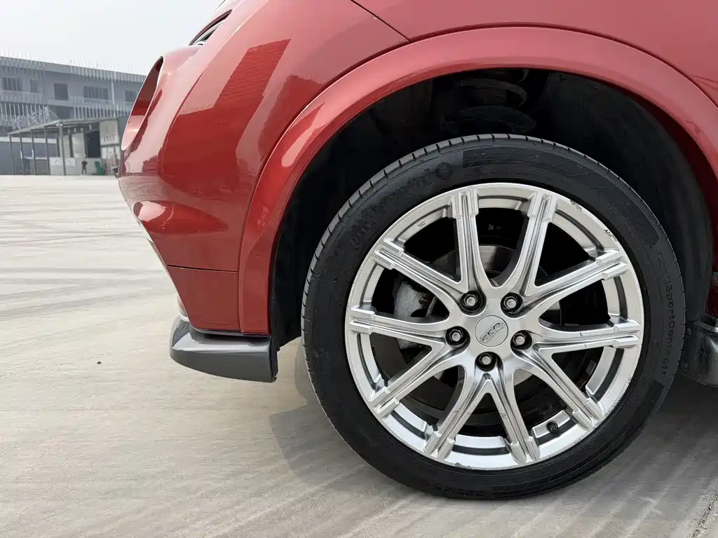 Infiniti ESQ 2018 — фото 20