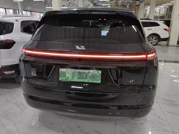 Li Auto L7 2024