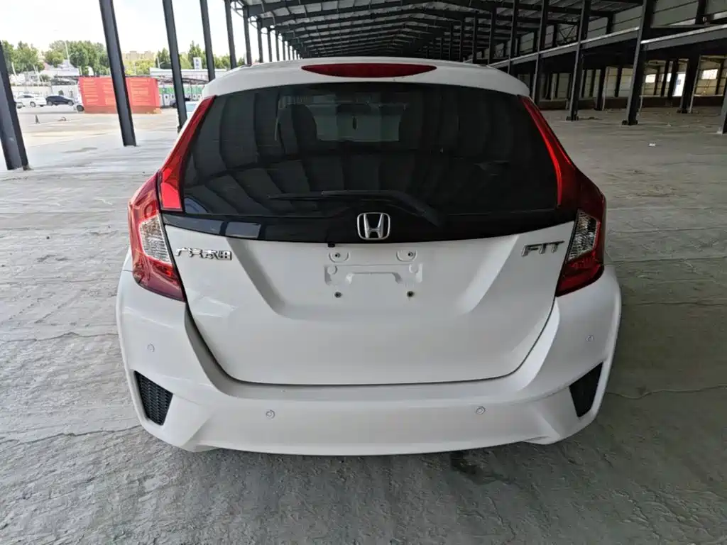 Honda Fit 2015 — фото 6