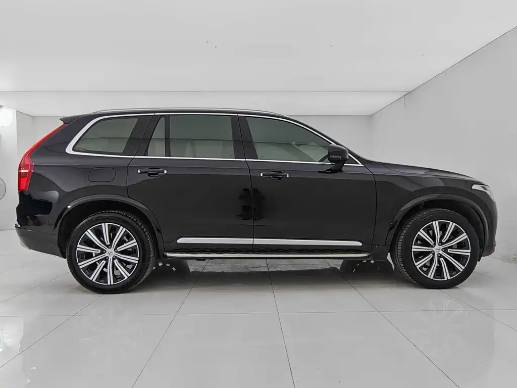 Volvo XC90 2021 — фото 8