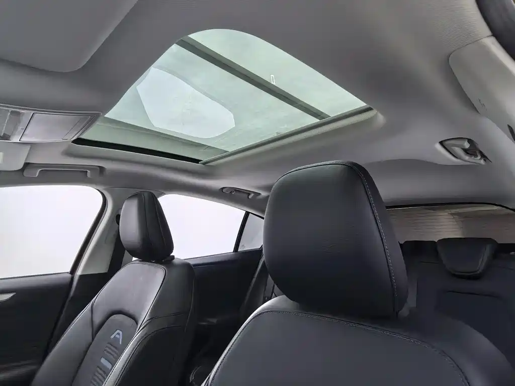 Ford Focus Active 2020 — фото 19