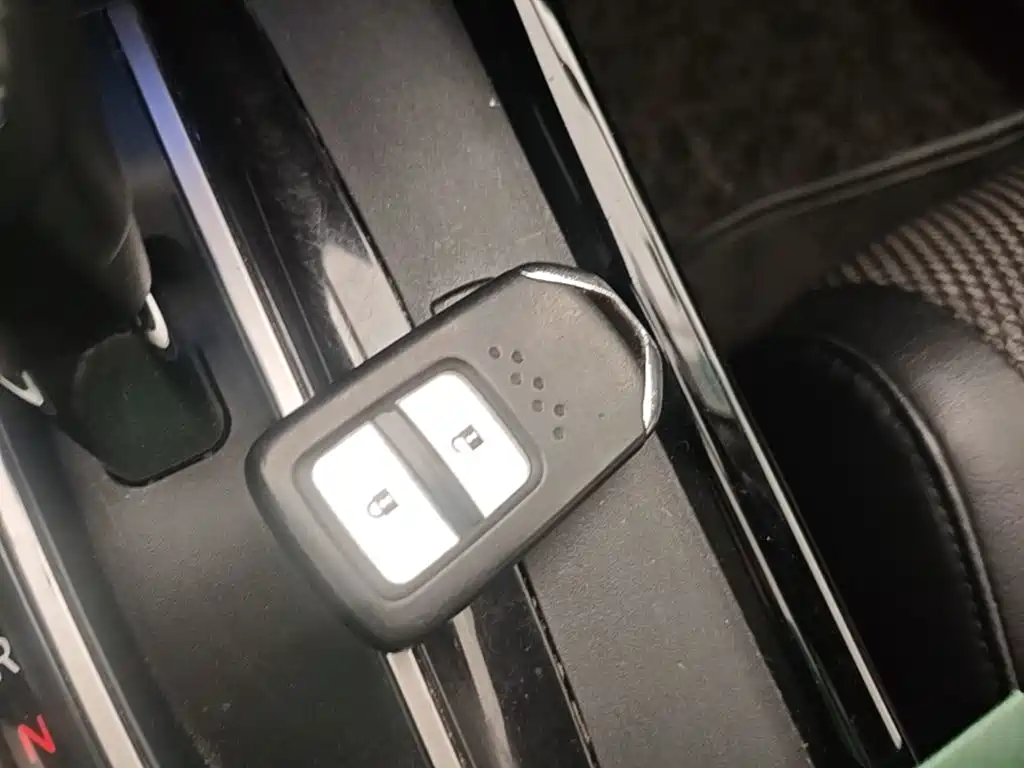 Honda Jade 2017 — фото 15