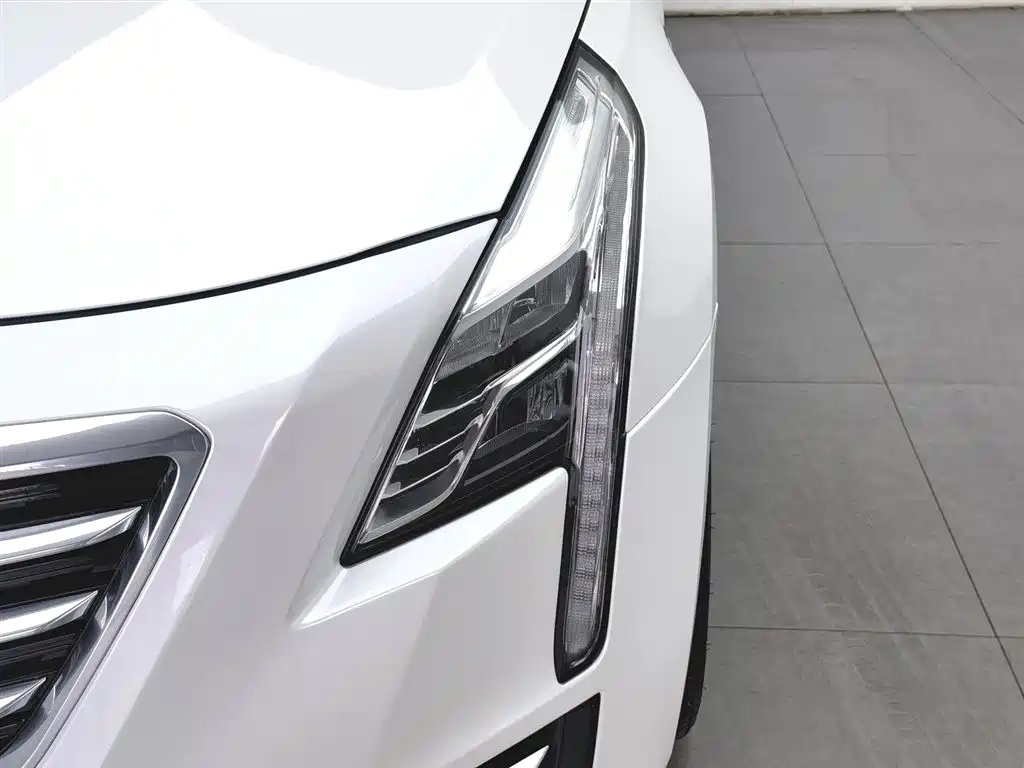 Cadillac CT6 2018 — фото 7