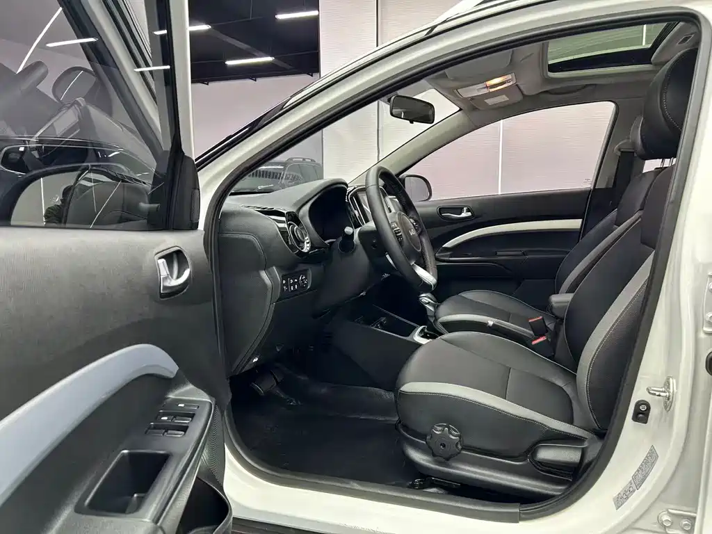 Kia KX1 2021 — фото 10