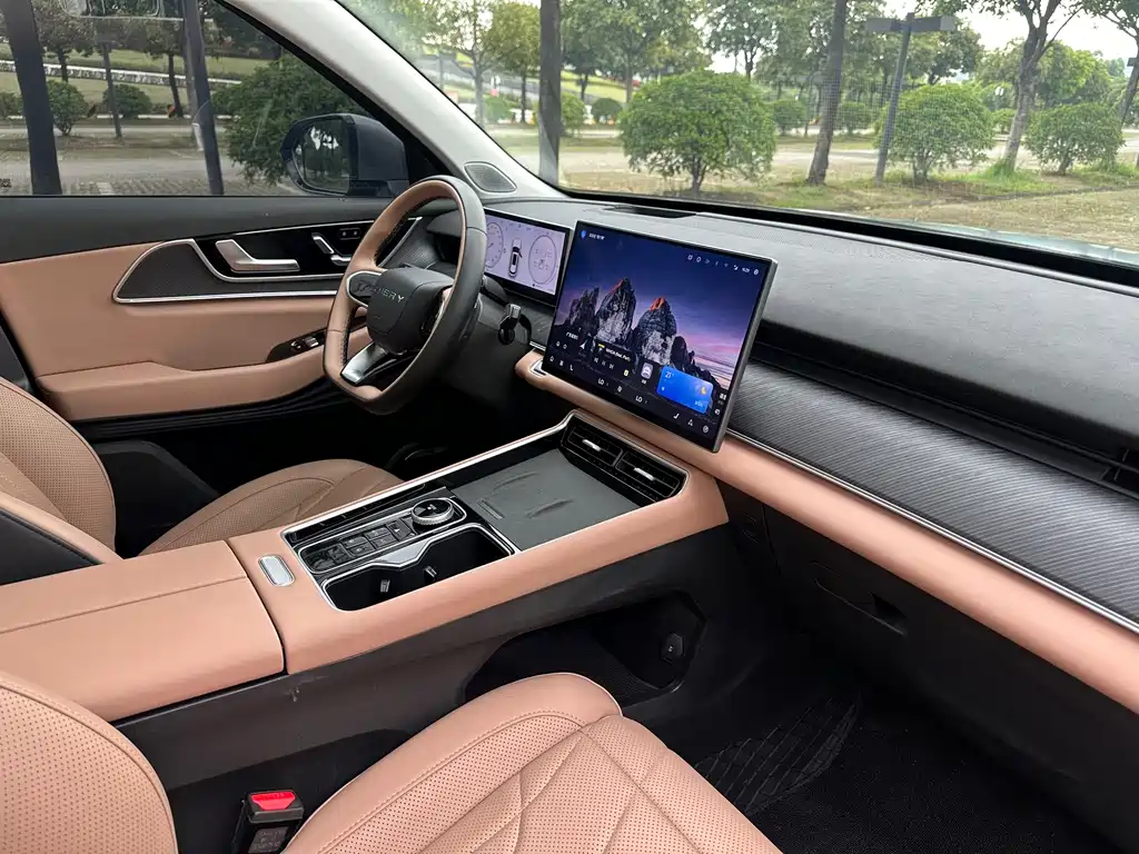 Chery Tiggo 8L 2025 — фото 31