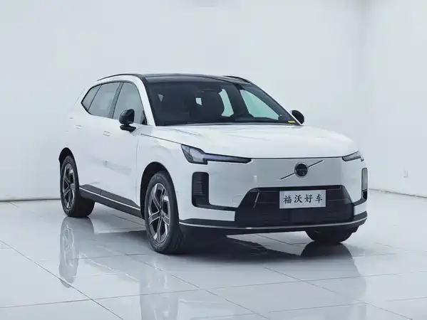 Volvo XC70 Plug-In Hybrid 2026