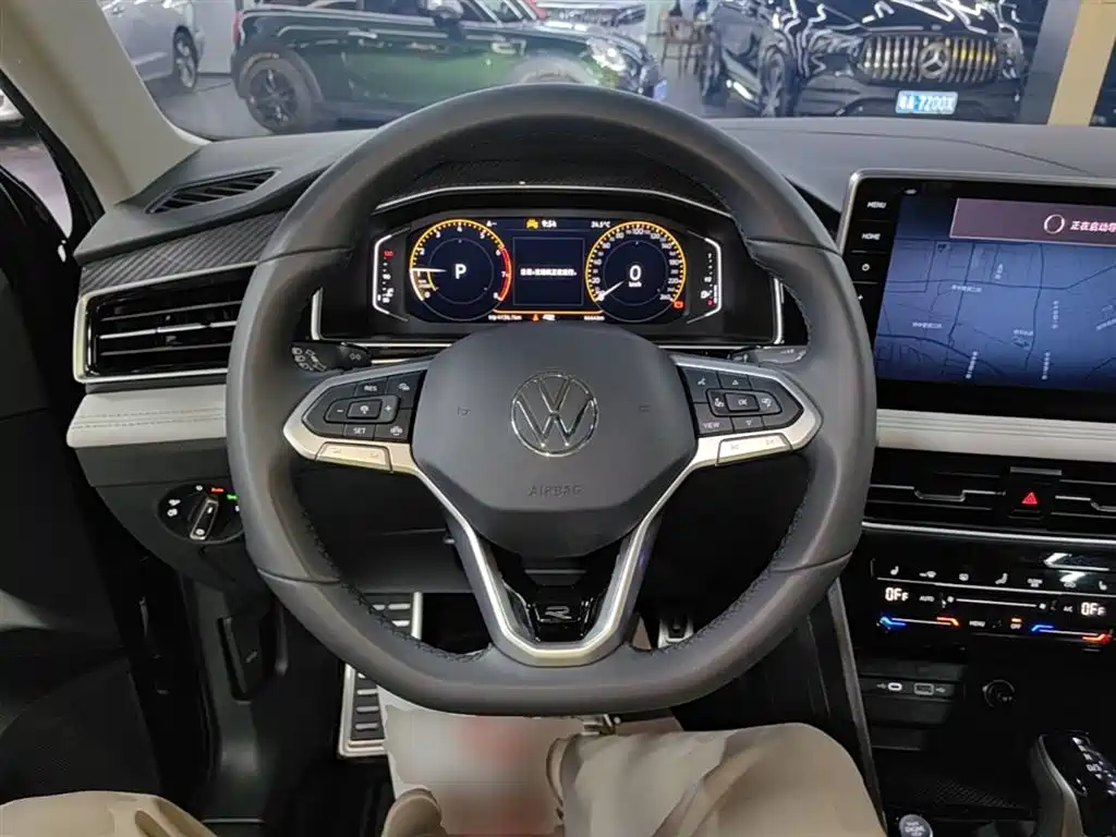 Volkswagen Tiguan L 2025 — фото 11