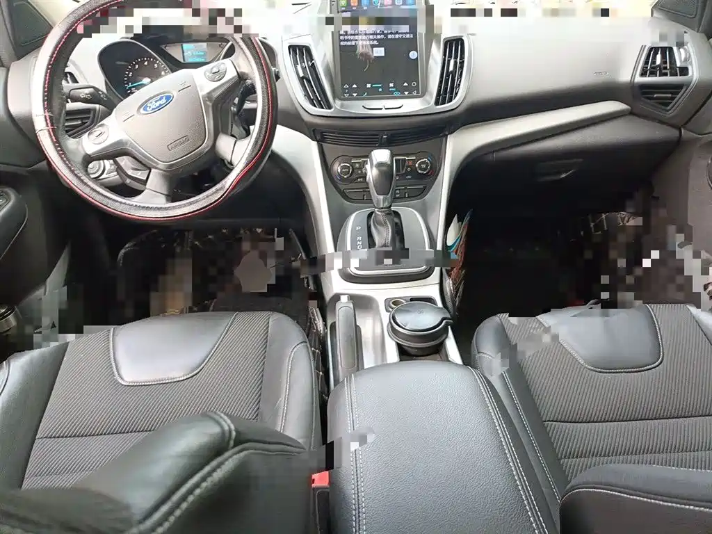 Ford Kuga 2016