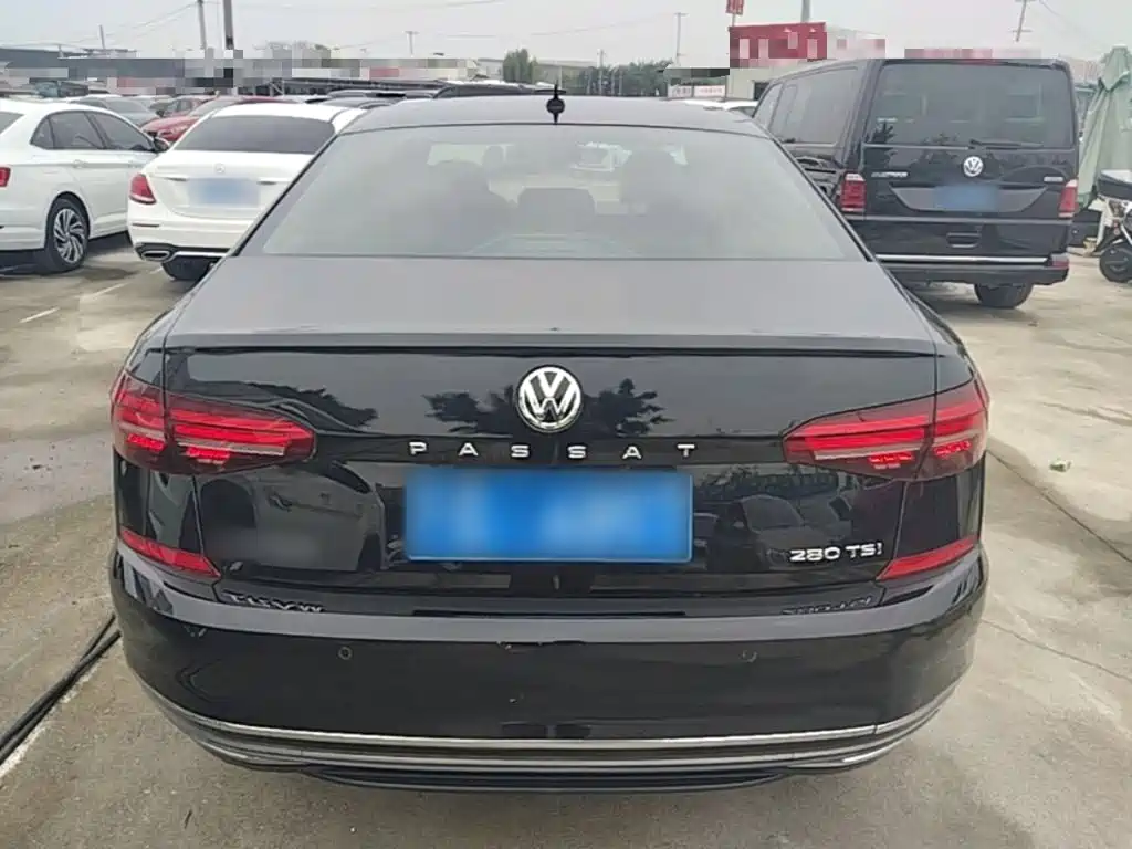 Volkswagen Passat 2019 — фото 6