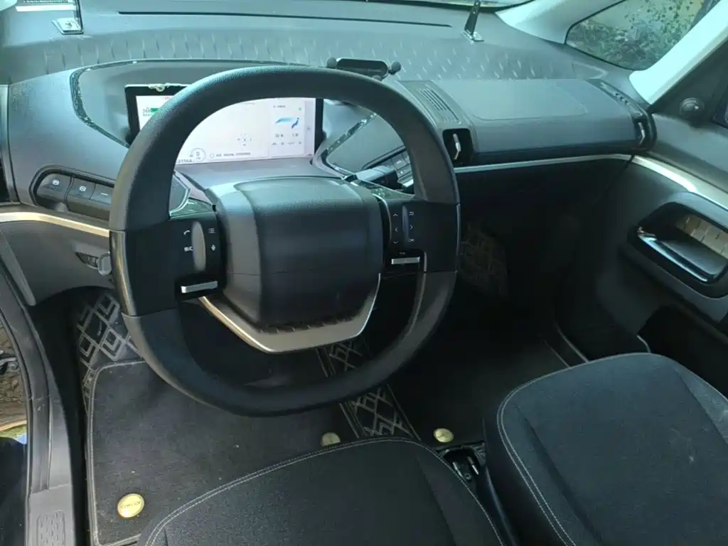 Baojun Kiwi EV 2022 — фото 10