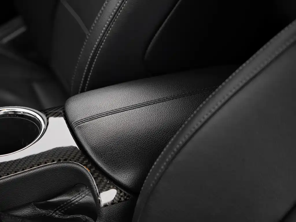 Ford Mustang 2016 — фото 32
