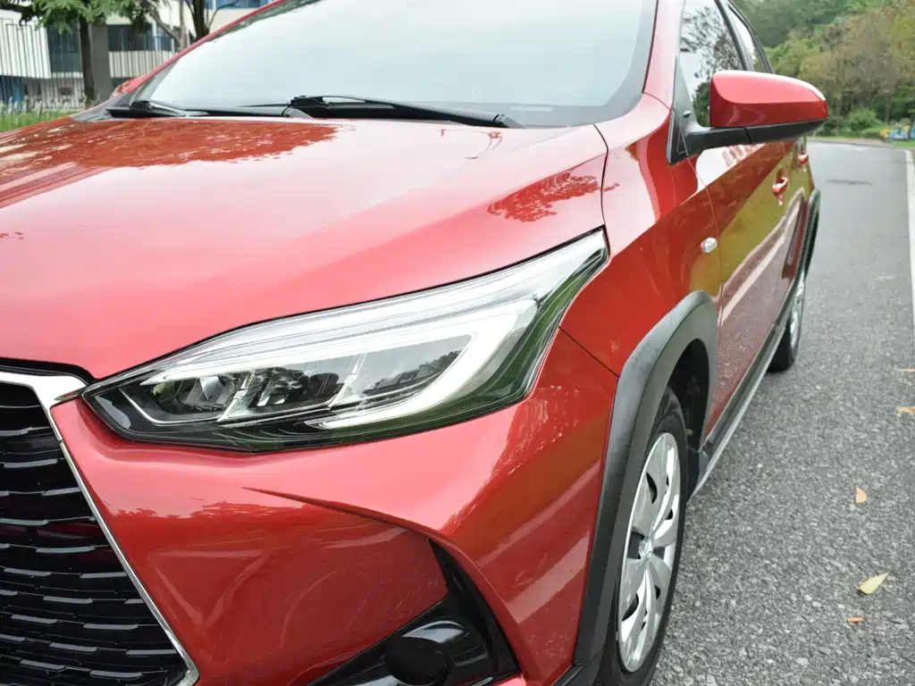 Toyota Yaris L 2021 — фото 9