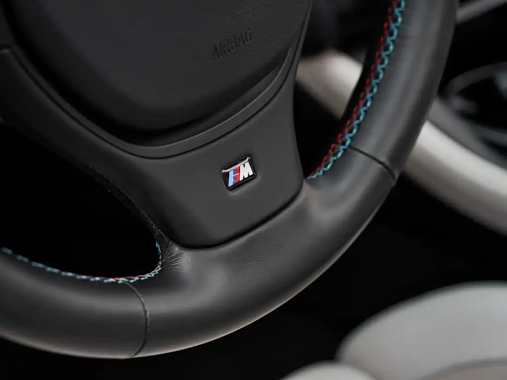 BMW M5 2012 — фото 36