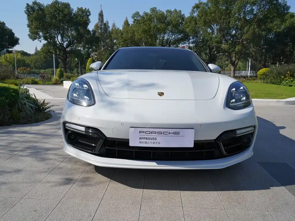 Porsche Panamera Hybrid 2020 — фото 2