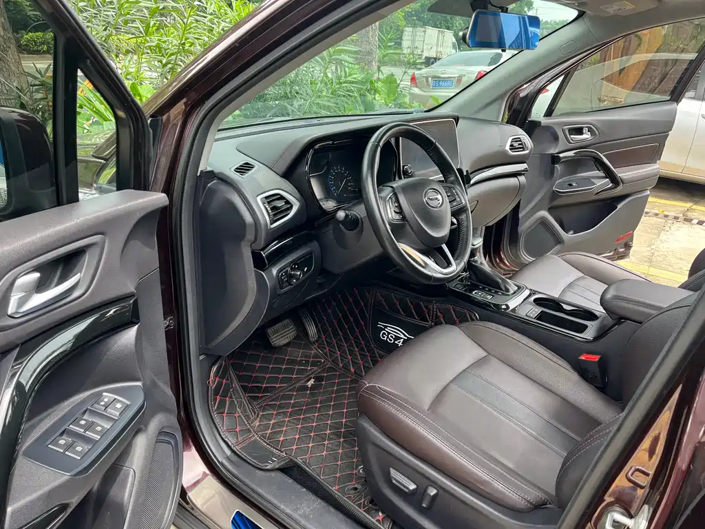 GAC Motor Trumpchi GS4 2018 — фото 13