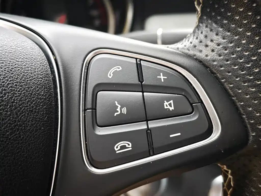 Mercedes-Benz CLA 2018 — фото 17