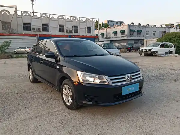 Volkswagen Santana 2013