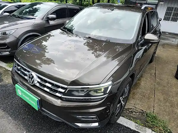 Volkswagen Tiguan L 2017