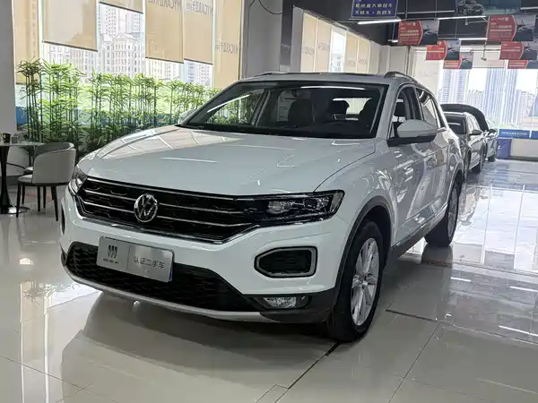 Volkswagen T-Roc 2023