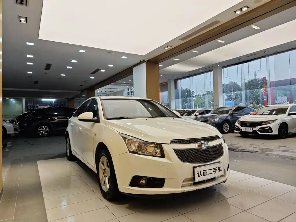 Chevrolet Cruze 2014 — фото 4