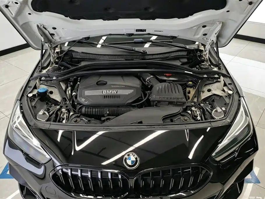 BMW 2 Series 2021 — фото 10