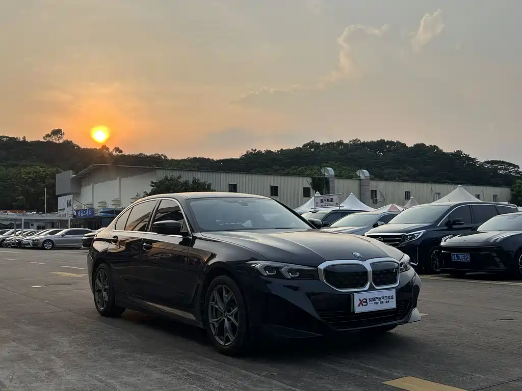 BMW i3 2024