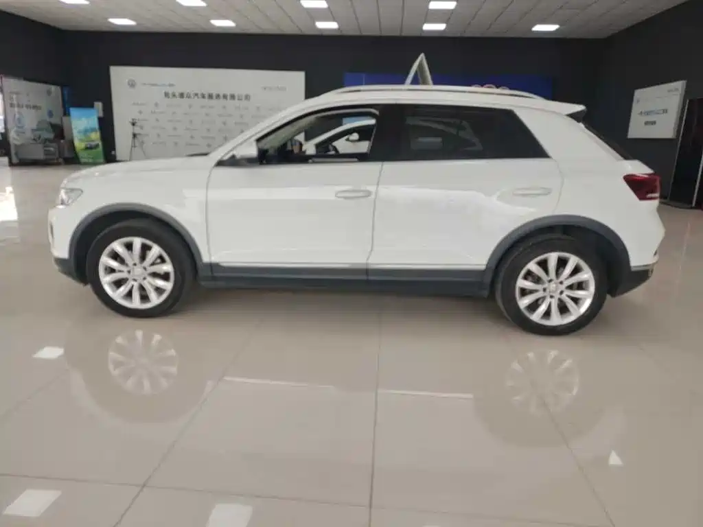 Volkswagen T-Roc 2020 — фото 6