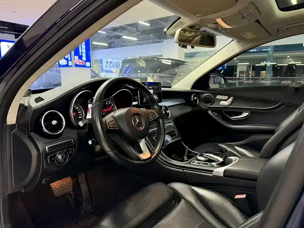 Mercedes-Benz C-Class 2018