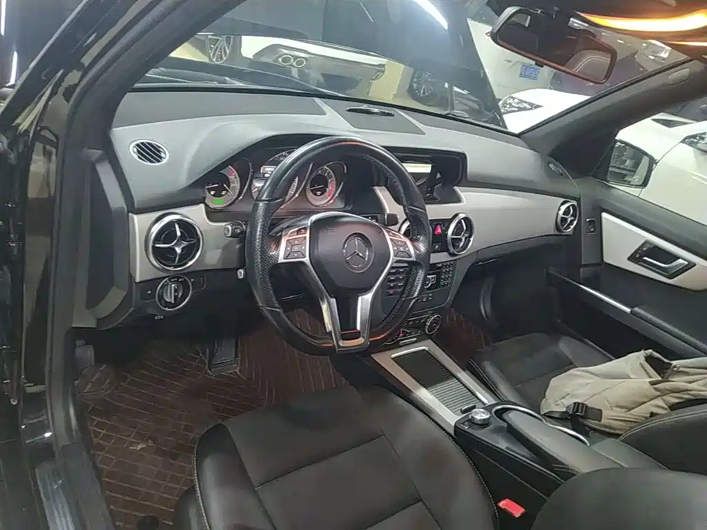 Mercedes-Benz GLK-Class 2015 — фото 10