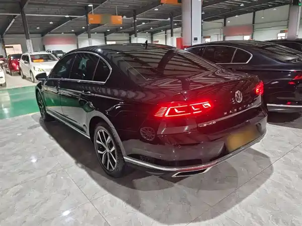 Volkswagen Magotan 2020