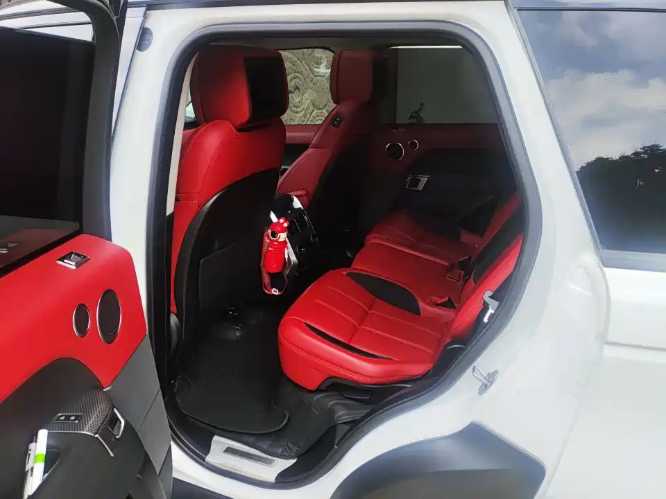 Land Rover Sport 2022