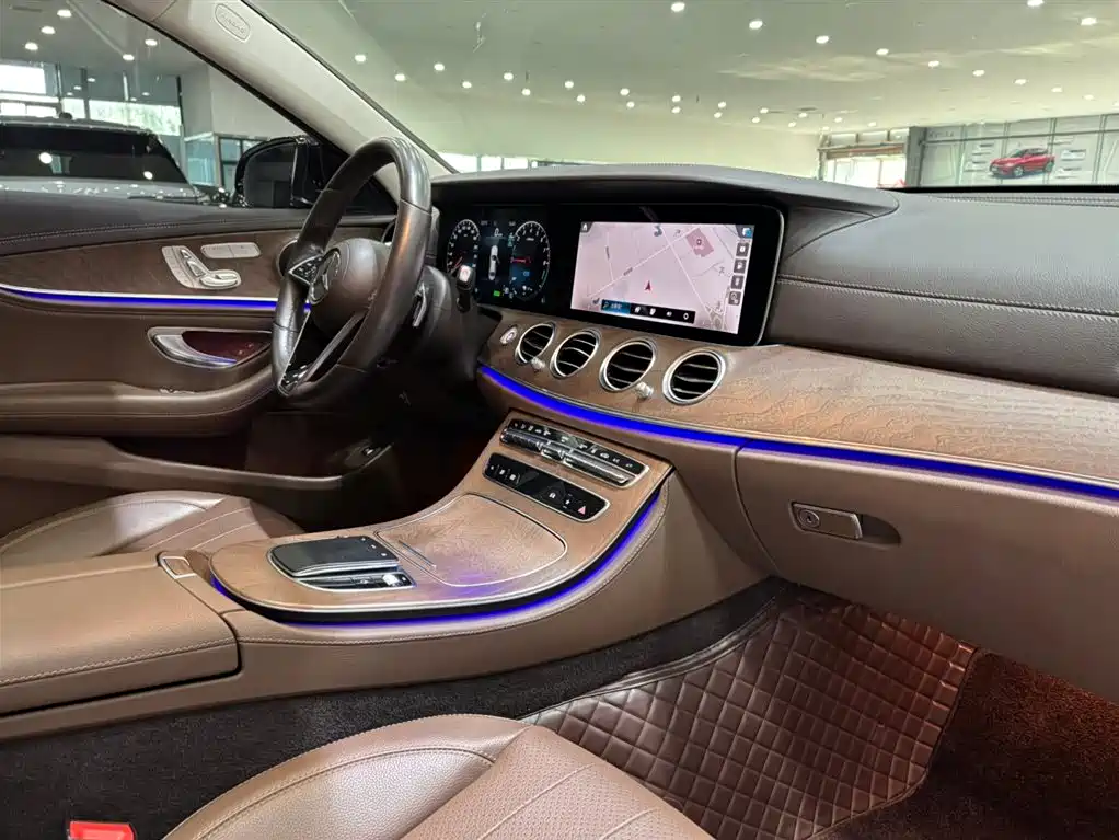 Mercedes-Benz E-Class New Energy 2022 — фото 3