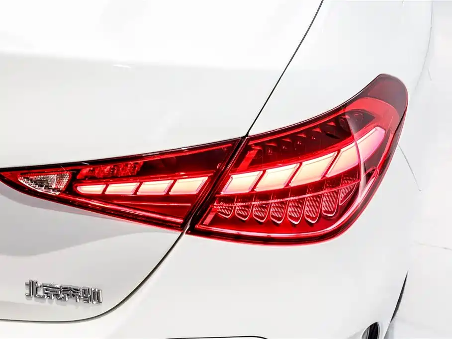 Mercedes-Benz C-Class New Energy 2025 — фото 31