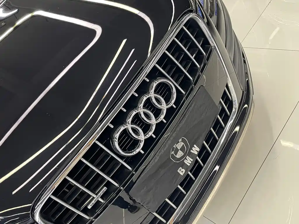 Audi Q7 2014 — фото 52