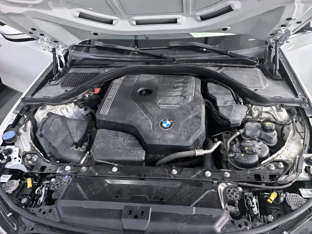 BMW 3 Series 2020 — фото 10