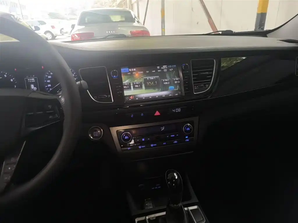 Hyundai Mistra 2014 — фото 13