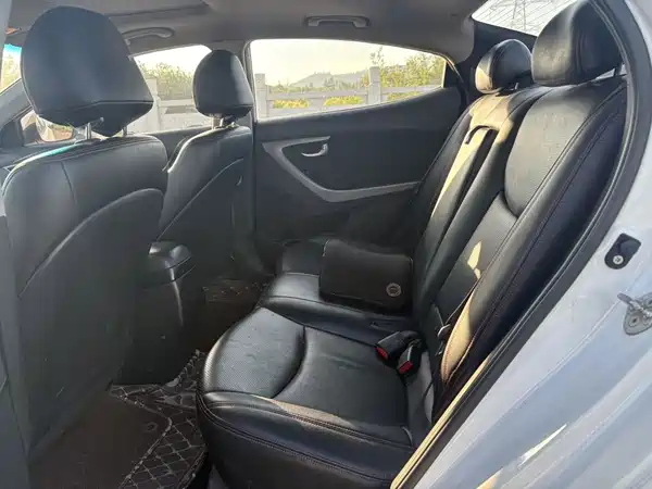Hyundai Elantra Langdong 2017